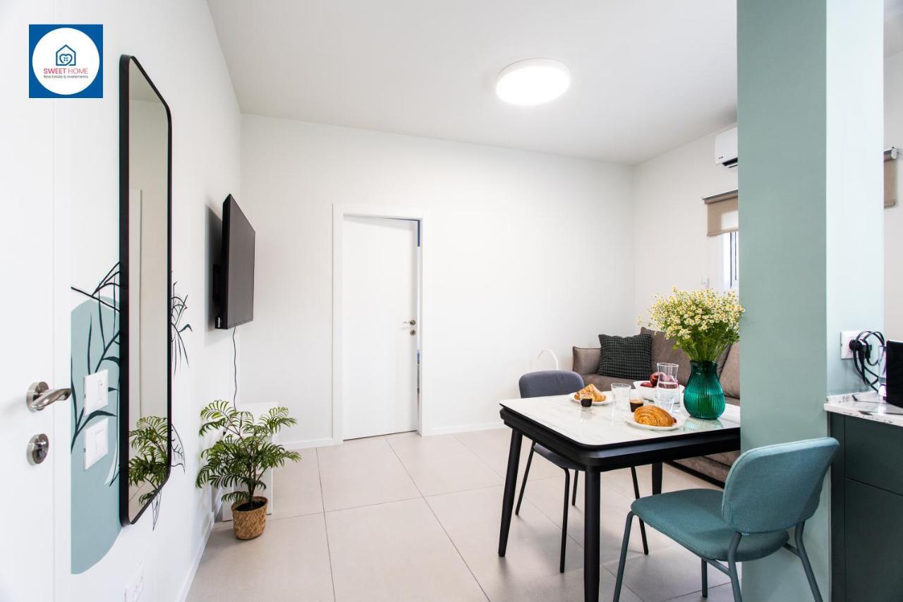 Design Apartments In Netanya Exterior photo
