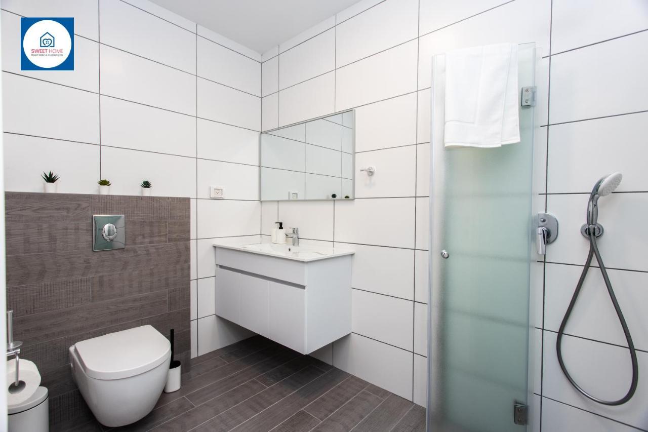 Design Apartments In Netanya Exterior photo